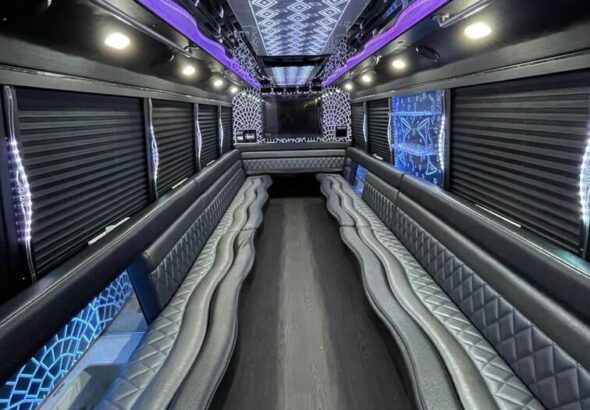 Waterloo Party bus
